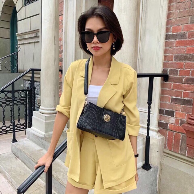 Style Thanh Lịch - Đẹp không tì vết  nè các chị em ơiiii ❤️❤️❤️❤️ Set rời gồm đầm mix cùng áo sơ mi