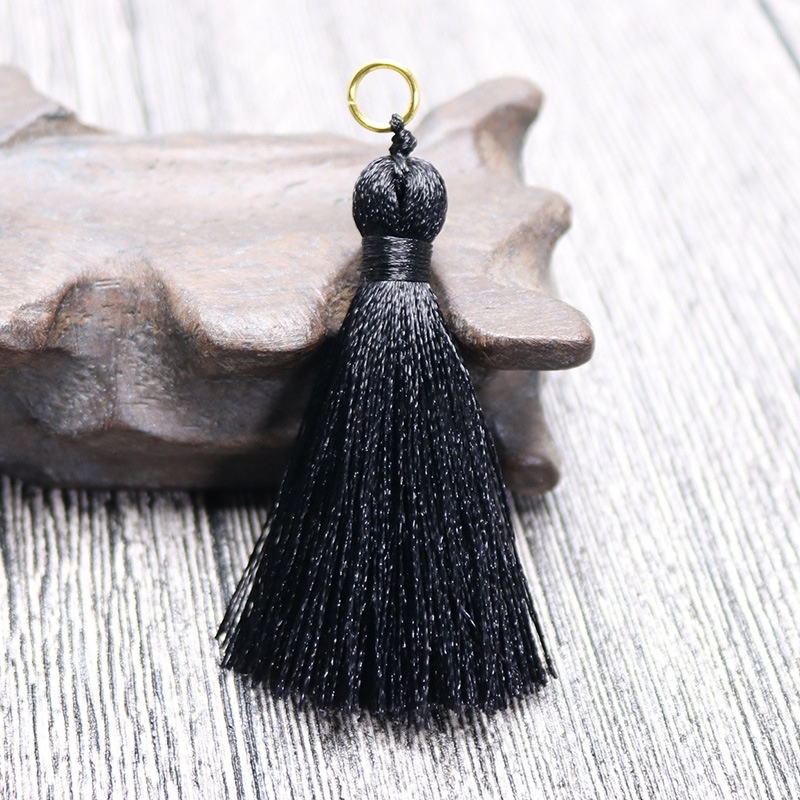 Set 10 Phụ Kiện Đánh Dấu Trang Sách Bằng Lụa Có Tua Rua