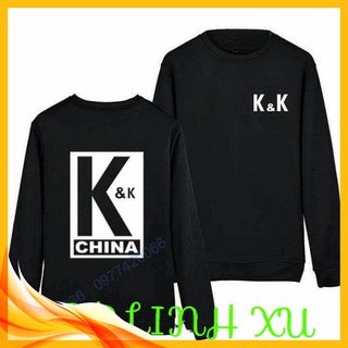 áo K&K china trong phim cá mực hầm mật - áo nỉ dài tay hàng vpop in theo yêu cầu
