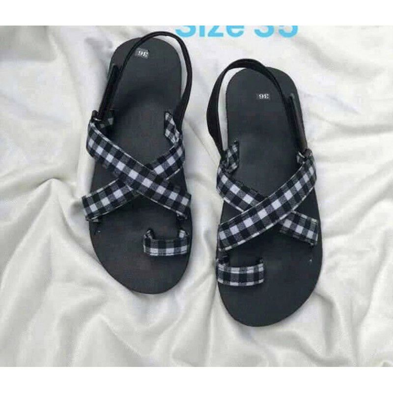 Sandal quai chéo sọc caro