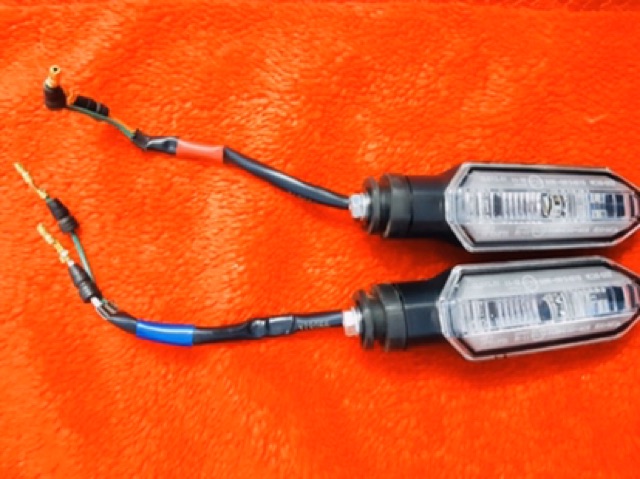 Cặp xi nhan zin winnerx gắn vario , click 125, Exciter150,Mxking,NVX..