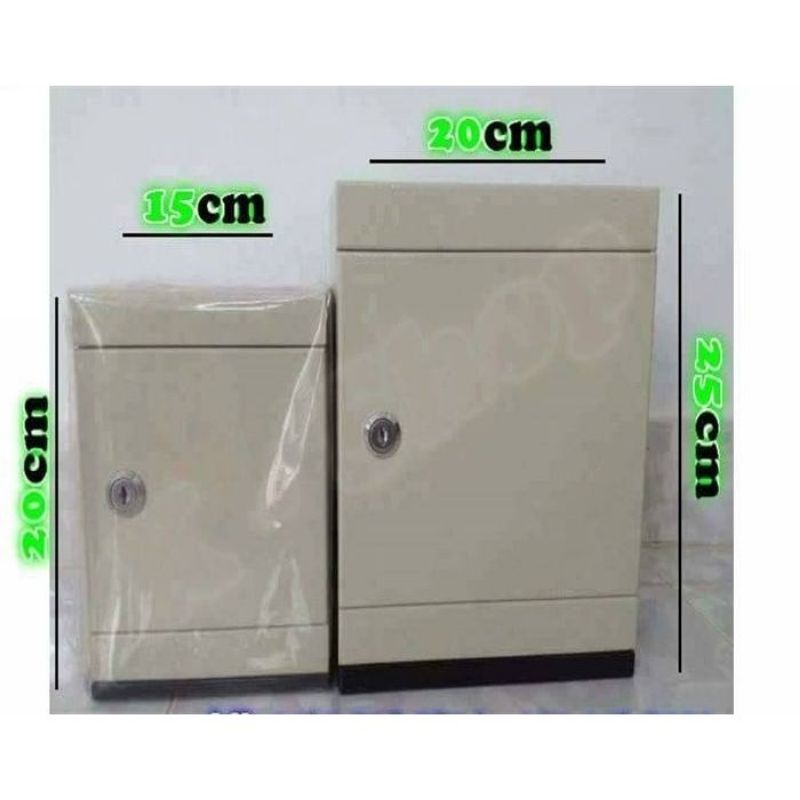 Két sắt mini có khe nhét tiền 20cm