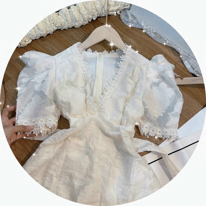 Đầm Midi phối ren tay phồng