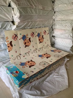 Thảm xốp gấp gọn