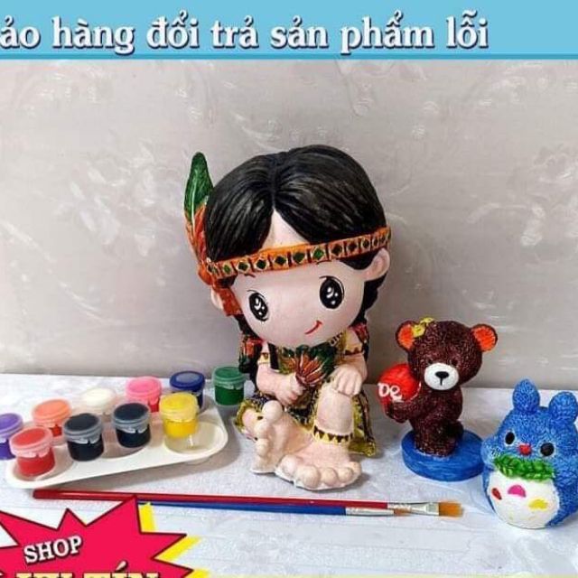 Tô Tượng thạch cao, 1 tượng cở đại, 2 tượng nhỏ zise từ 6-8cm  kèm cọ, vỉ, màu cho bé