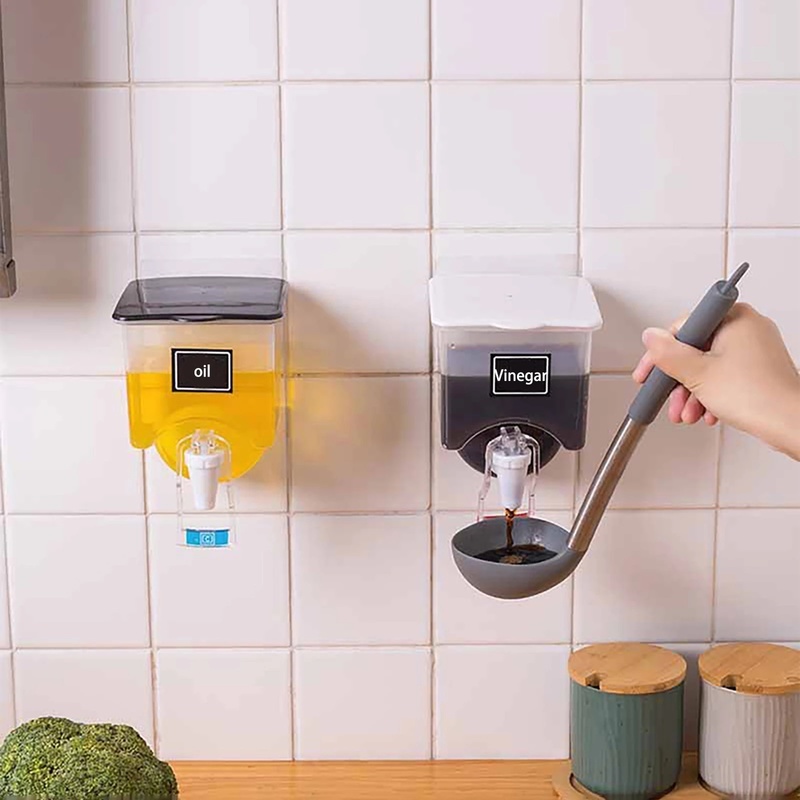 Bình nhựa đựng gia vị lỏng gắn tường chống tràn tiện dụng cho nhà bếp