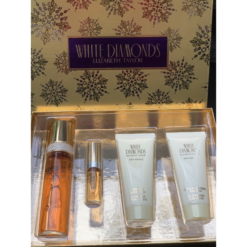 BỘ NƯỚC HOA NỮ ELIZABETH TAYLOR 100ML