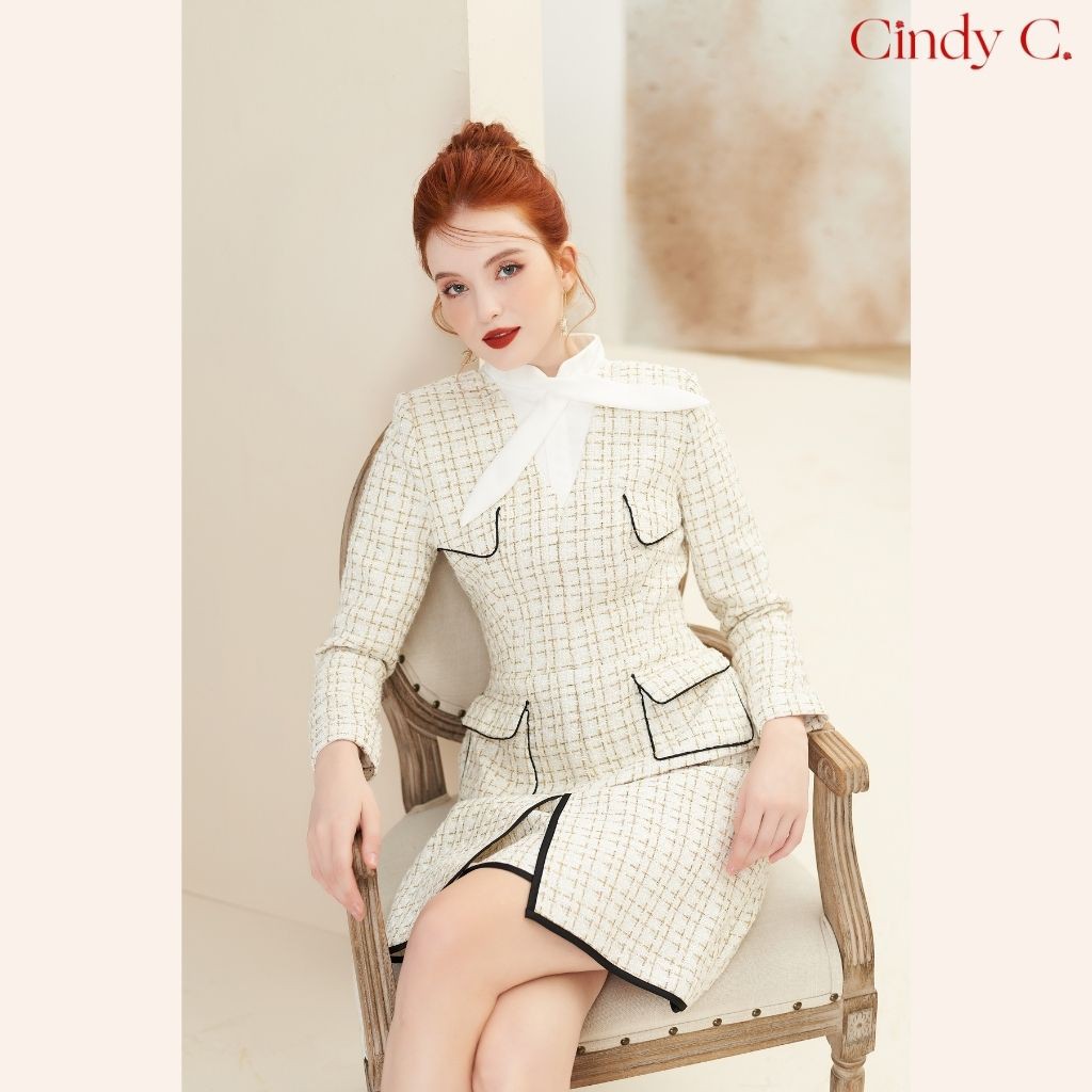 Áo khoác dạ Tweed Elwyn CINDY C màu trắng thiết kế tôn dáng, sang chảnh, túi có nắp S21707