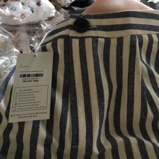 Quần size M newtag rất xinh