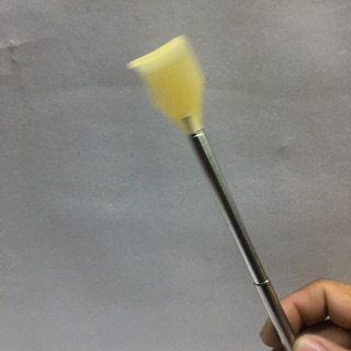 Cây gãi lưng inox (bàn tay nhựa)