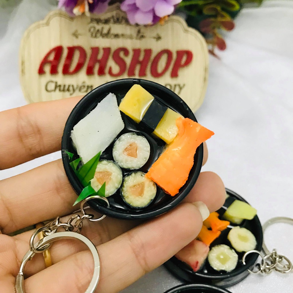 Mô hình đồ ăn sushi