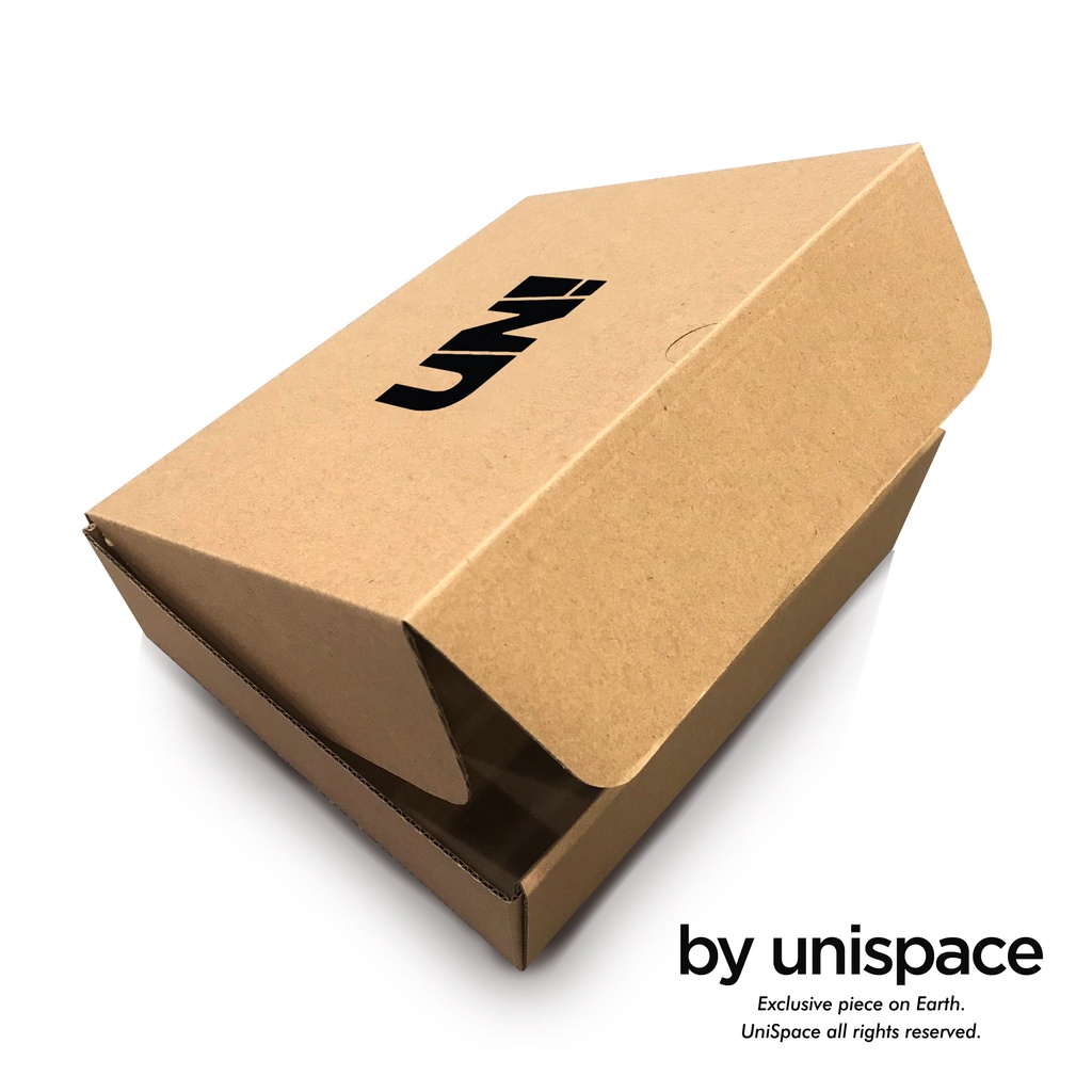 Uni Box - Hộp carton đựng áo và các sản phẩm voucher tặng kèm