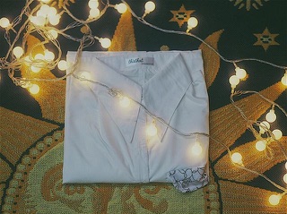 Floral pattern pocket shirt