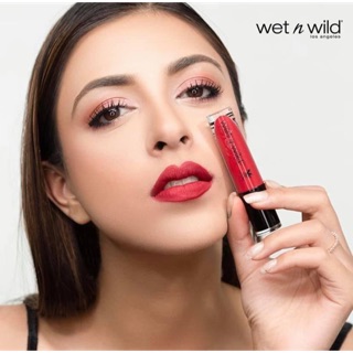 Son kem lì Wet n Wild màu MISSY