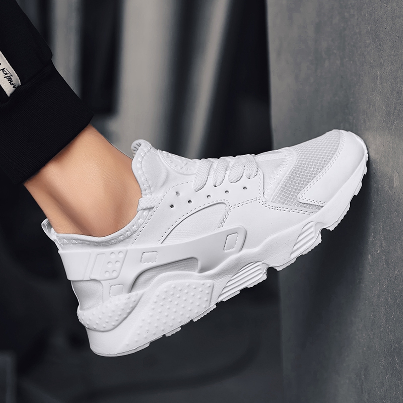 Giày chạy bộ thể thao trọng lượng nhẹ thời trang thoáng khí kích thước lớn 38-47 cho nam