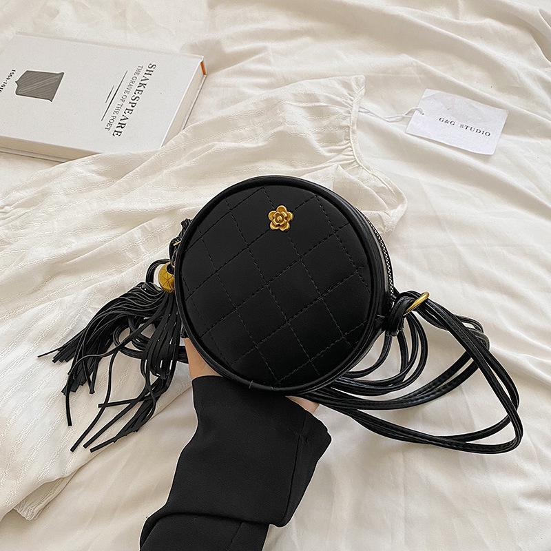 Túi Đeo Vai Hình Tròn Cỡ Nhỏ Phối Tua Rua Thời Trang Cho Nữ