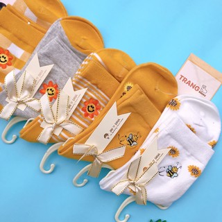 Tất cao cổ Bee Flower - mác nơ
