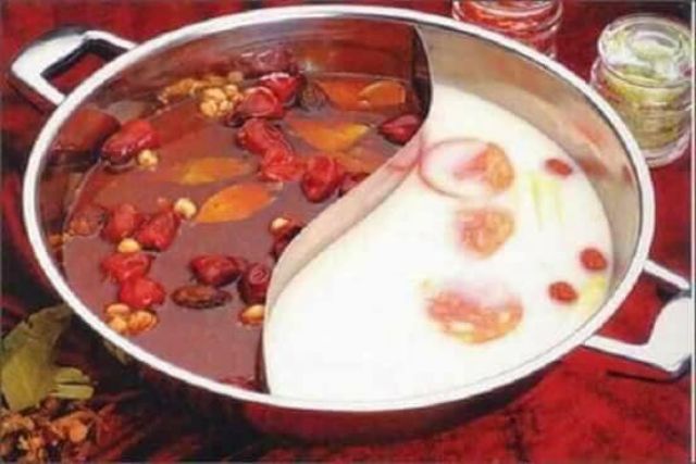 NỒI LẨU 2 NGĂN HOTPOT CHẤT LIỆU INOX