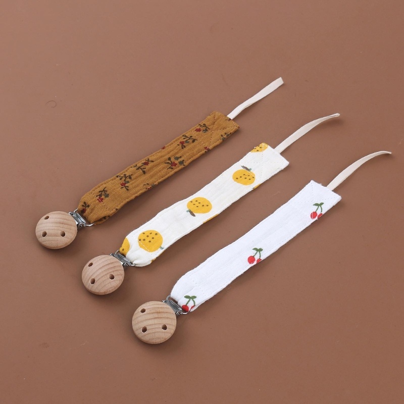Set 3 Giá Đỡ Núm Vú Giả Bằng Gỗ Phối Dây Xích Kẹp Đồ Chơi Cho Bé Sơ Sinh