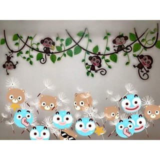 decal dán tường khỉ leo trèo