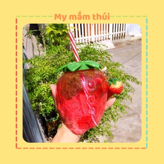 [ Sẵn ] 🍓Bình nước trái dâu🍓