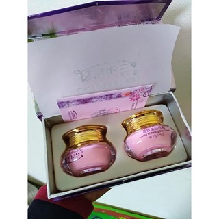 Đôi Hồng ngày đêm hoàng cung (chính hãng)