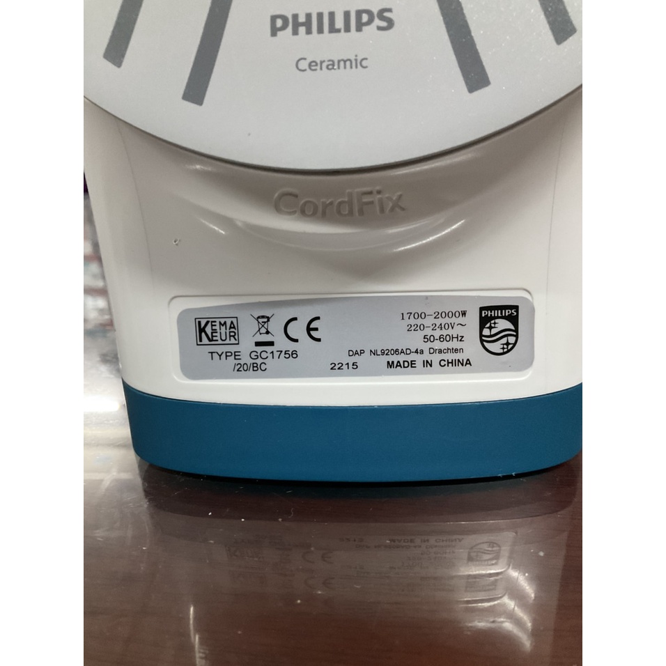 Bàn ủi hơi nước Philips GC1756 - Hàng trưng bày