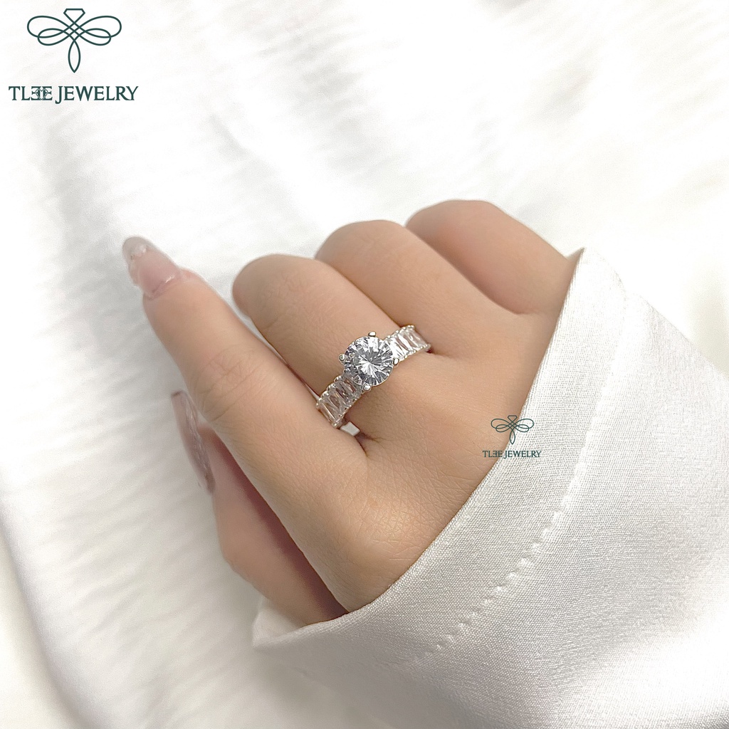 Nhẫn bạc nữ TLEE trụ đá bốn chấu viền đá kết sang trọng TleeJewelry A0141