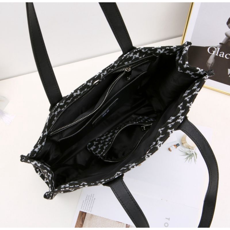 Túi Tote MLB NY Monogram Kèm Theo Ví Nhỏ Cầm Tay Unisex, Túi ToTe Cực Hot