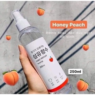 Xịt thơm quần áo Hàn Quốc