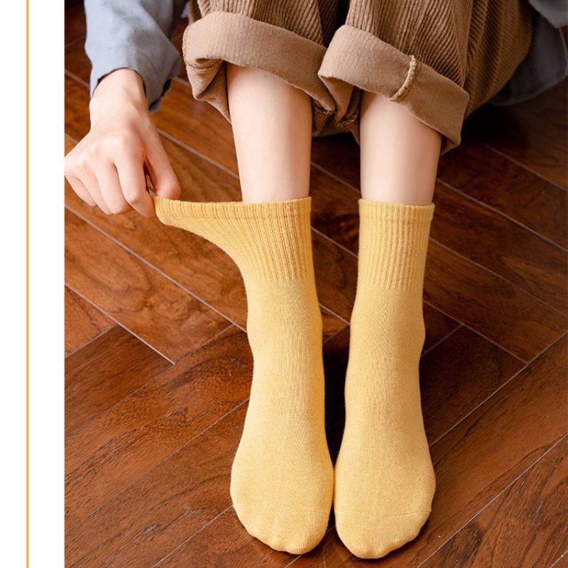 Vớ cotton thêu họa tiết đơn giản phong cách Hàn Quốc mới