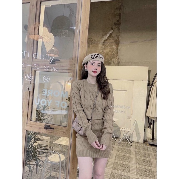 Set áo len VAYO Bộ Đầm Len áo croptop tay dài ôm body chân váy thời trang nữ đẹp dưới 55kg | BigBuy360 - bigbuy360.vn