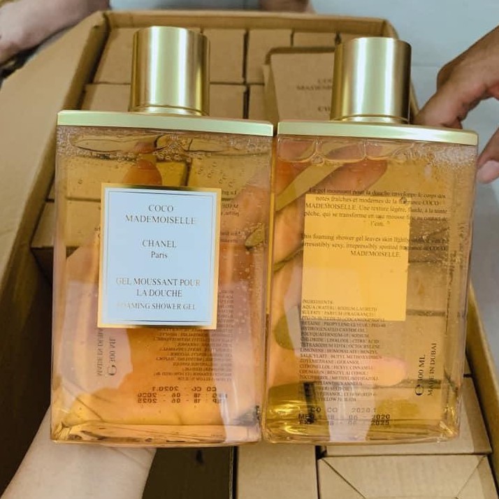 (400ml) Sữa Tắm Chính Hãng Hương Nước Hoa
