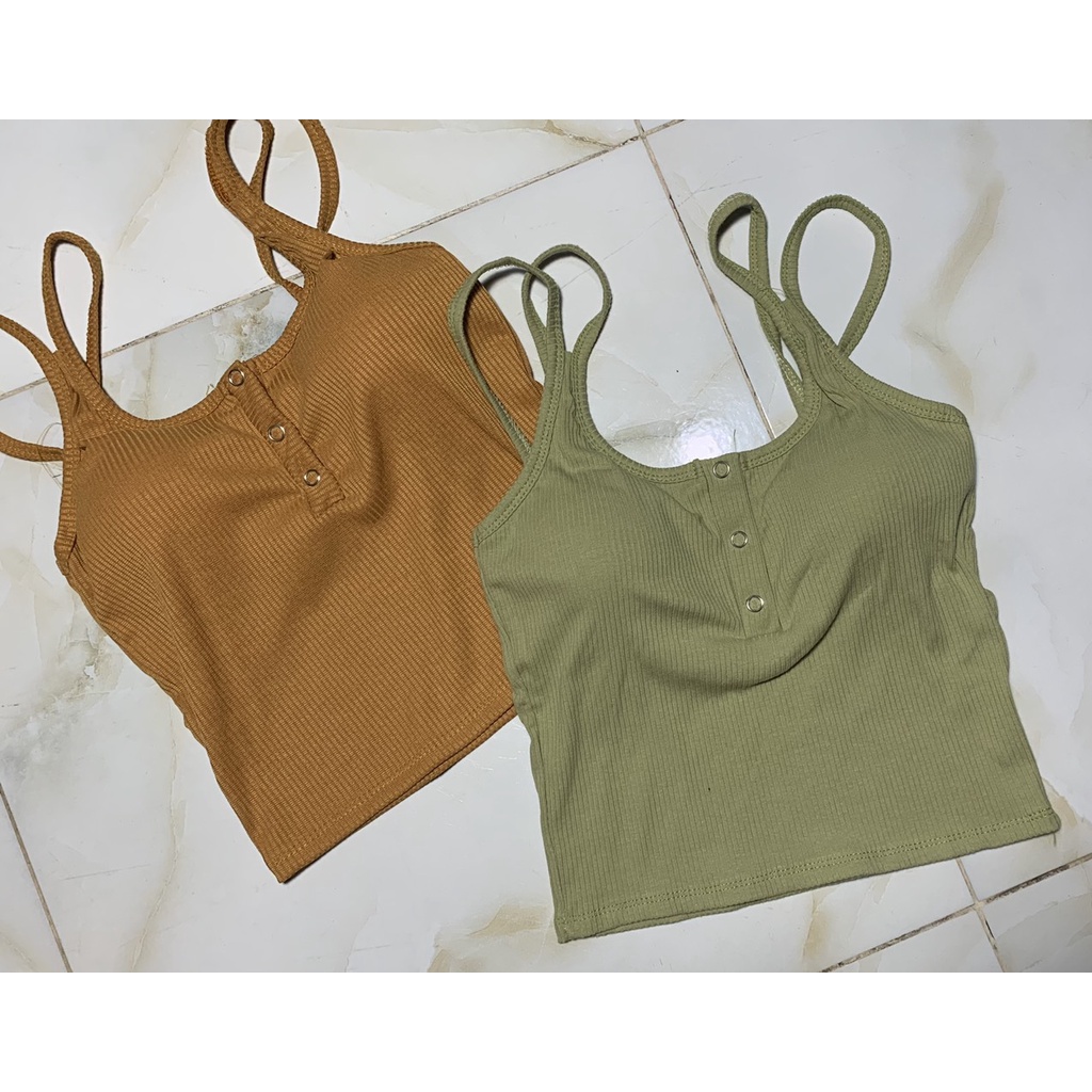 Áo 2 dây croptop có mút ngực dáng ôm xinh xắn dễ mặc
