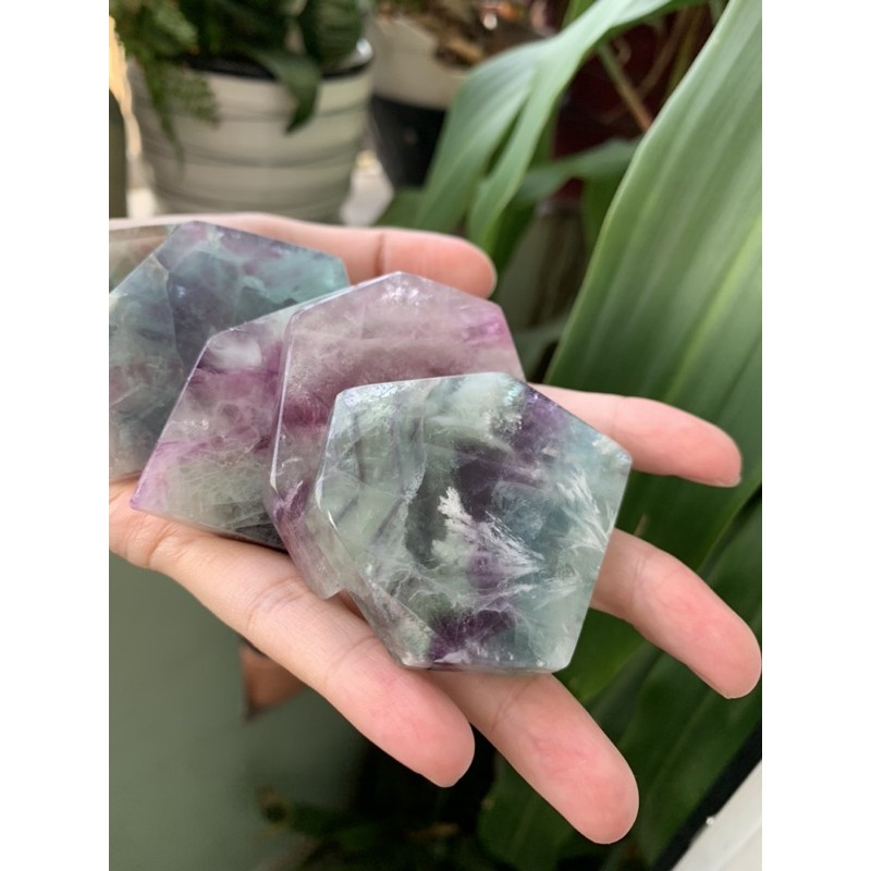 Mảnh đá Fluorite cầu vồng mài bóng trang trí vân xanh tím độc lạ - RAINBOW FLUORITE FREE FORM SLAB