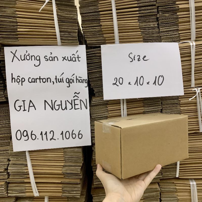 20 hộp carton 20x10x10 đóng gói hàng Gia Nguyễn