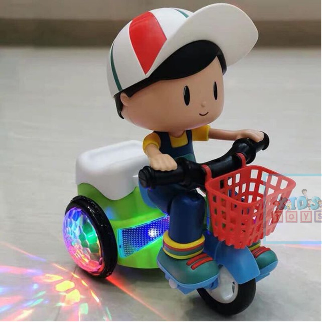 Đồ Chơi Cậu Bé Đạp Xe Shipper Xoay 360 Độ, Chất Liệu Nhựa PVC Cao Cấp, Món Quà Ý Nghĩa Dành Cho Bé