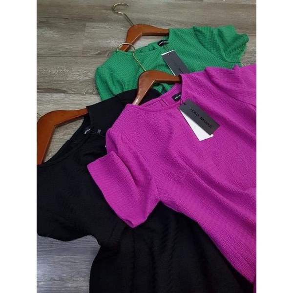 Váy xòe đuôi cá VERO MODA vải dập phồng