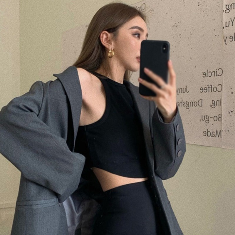 Áo Croptop Hai Dây Mỏng Ôm Dáng Thiết Kế Bất Đối Xứng Quyến Rũ Cho Nữ