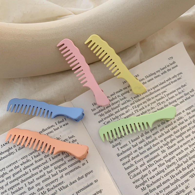 kẹp tóc hình lược màu sắc dễ thương