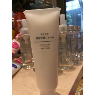 Sữa Rửa Mặt Dưỡng Ẩm Cho Mọi Loại Da Muji Face Soap Moisture 120g Nhật Bản