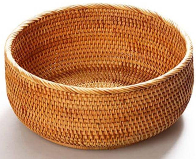 Rổ mây tròn đựng hoa quả
