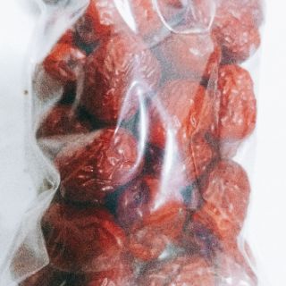 Táo đỏ Tân cương 200g