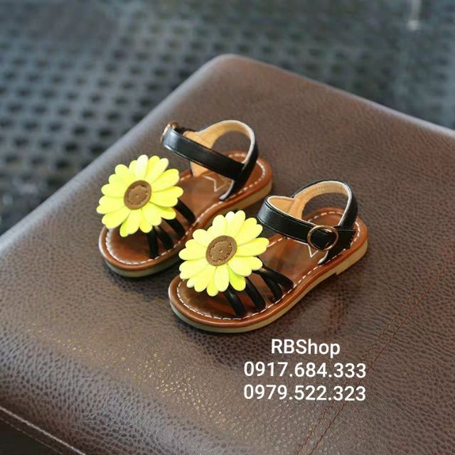 SANDAL HOA MẶT TRỜI ĐÁNG YÊU