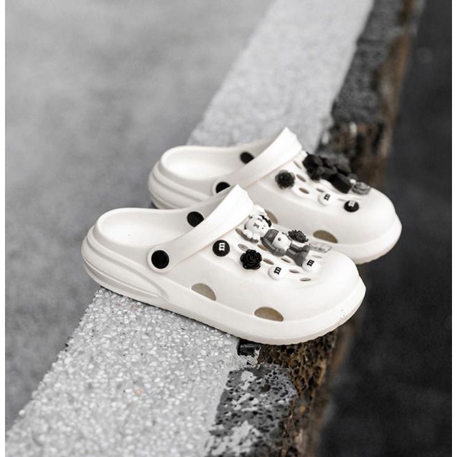 [YANA] Dép Cao Su Đi Biển Đục Lỗ Thời Trang Mùa Hè Cho Nữ