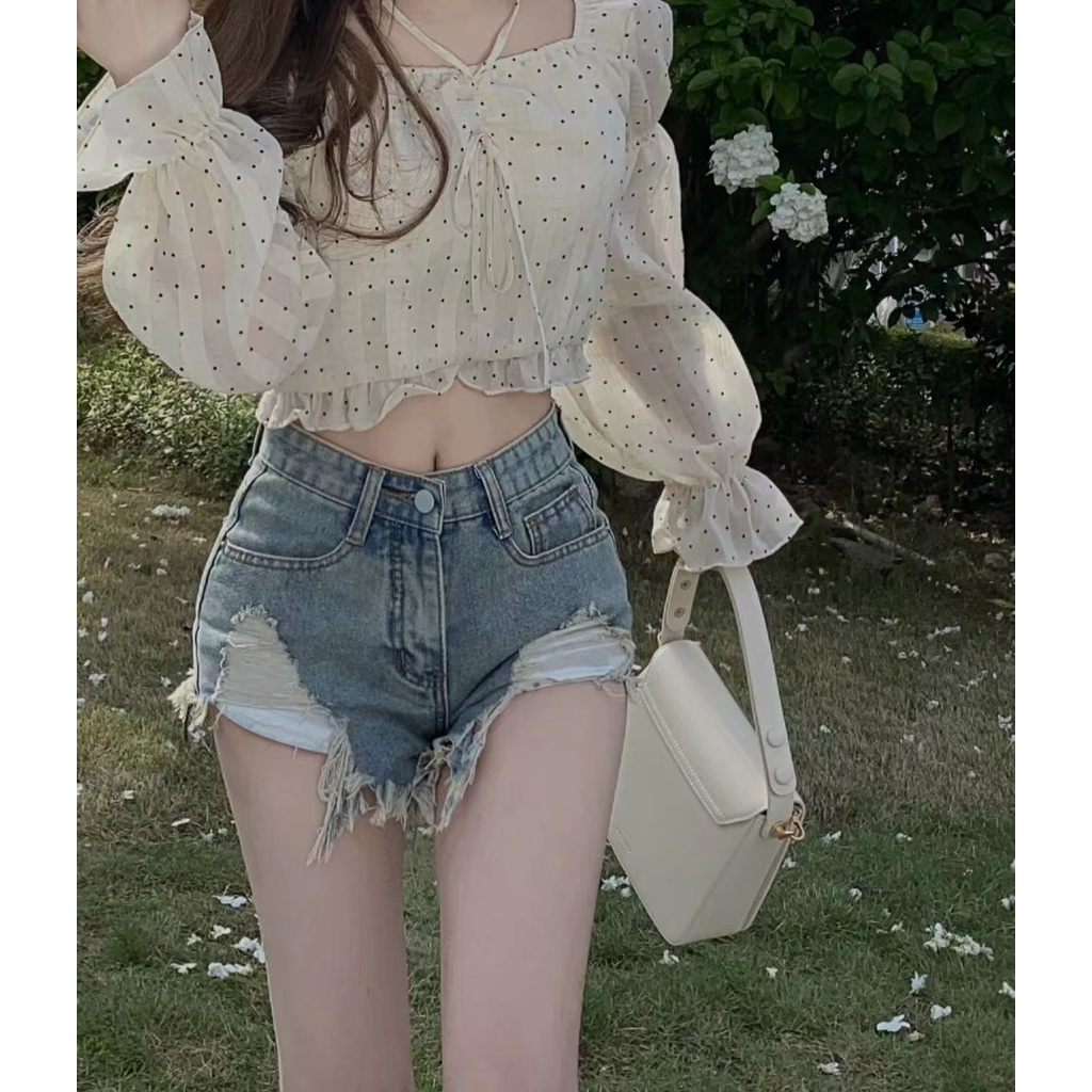 Quần Short Denim Lưng Cao Phối Rách Tua Rua Cá Tính Cho Nữ
