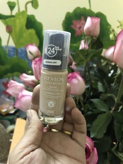 Kem nền  Revlon Colorstay