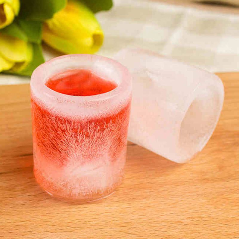 Khuôn Nhựa Hình Tròn Dùng Làm Bình Nước Tiện Dụng