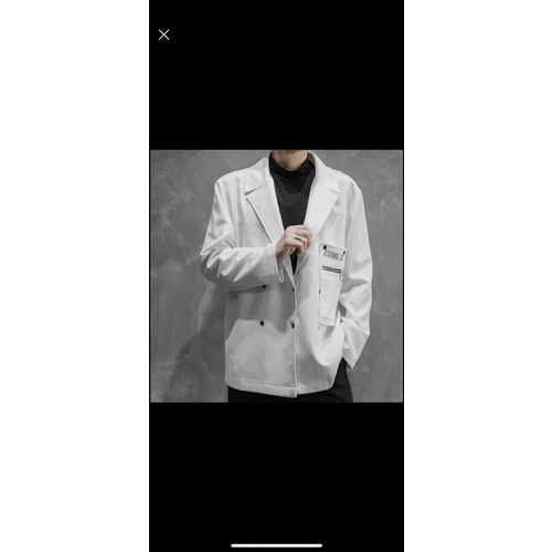 blazer trắng