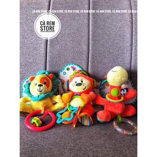 Thú bông xúc xắc treo xe đẩy hiệu Winfun